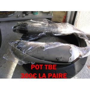 PAIRE DE POT R1 2005